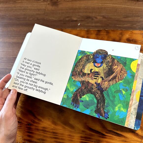 Vintage 1999 Eric Carle The Grouchy Ladybug Baby Board Book - Picture 7 of 10